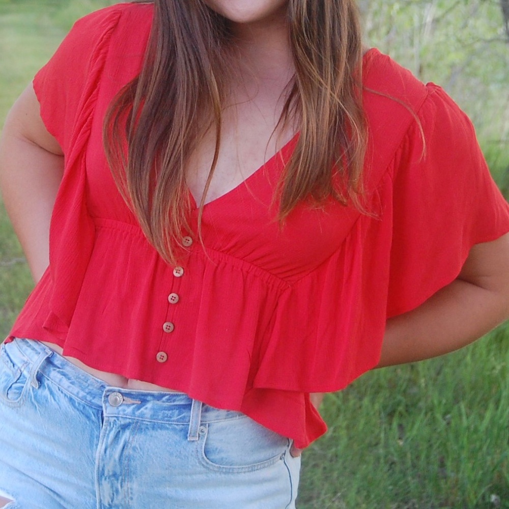 Forever21 Flowy Red top